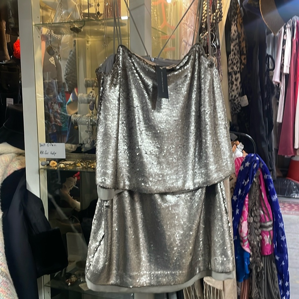 Banana Republic Taupe sequence dress 10